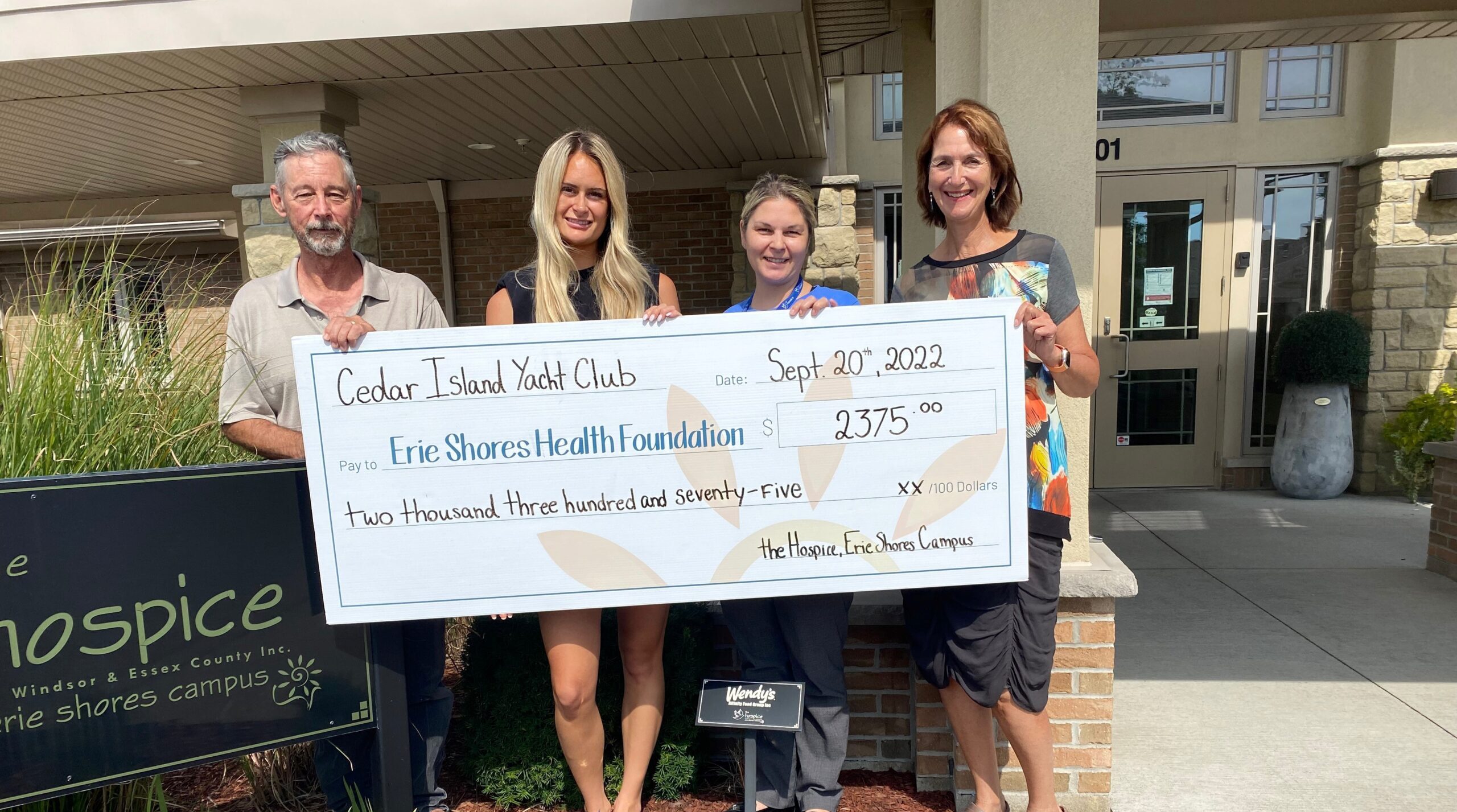 Cedar Island Yacht Club’s Silver Hair Cup Event Raises $2375 for the Hospice, Erie Shores Campus
